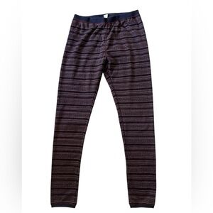 Purnell leggings size large